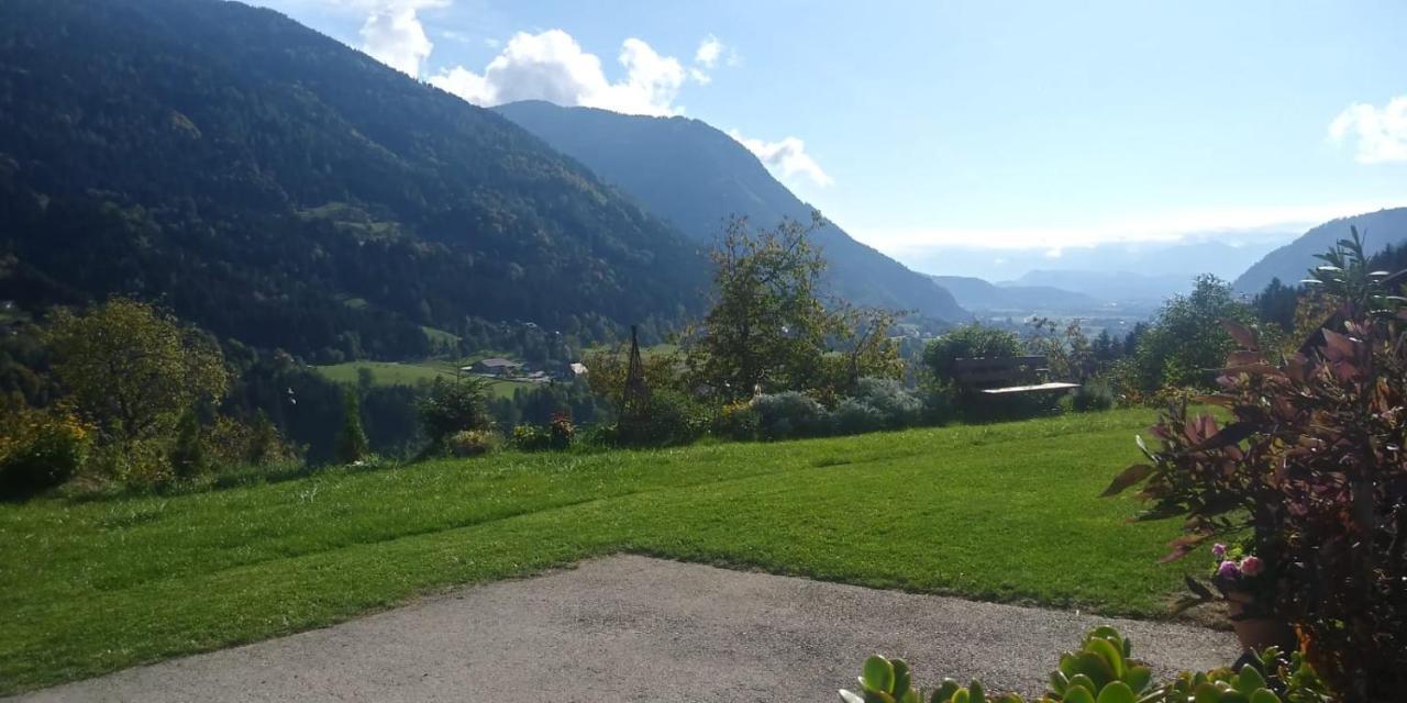 Hotel Gaestehaus Berger - Priglhof Treffen Exterior foto