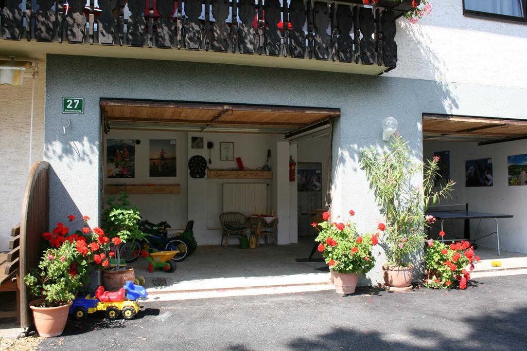 Hotel Gaestehaus Berger - Priglhof Treffen Exterior foto